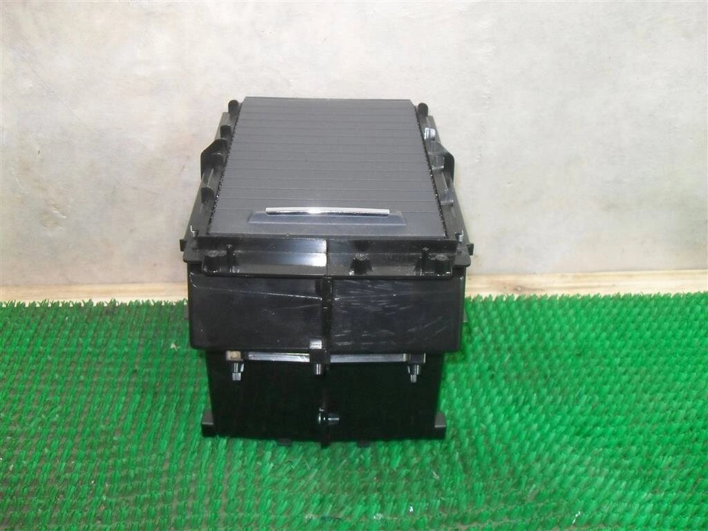 Ящик консоли для Honda CR-V 3 (RE) 83456SWWG01ZA от компании Авторазбор Моторист-НН - фото 1