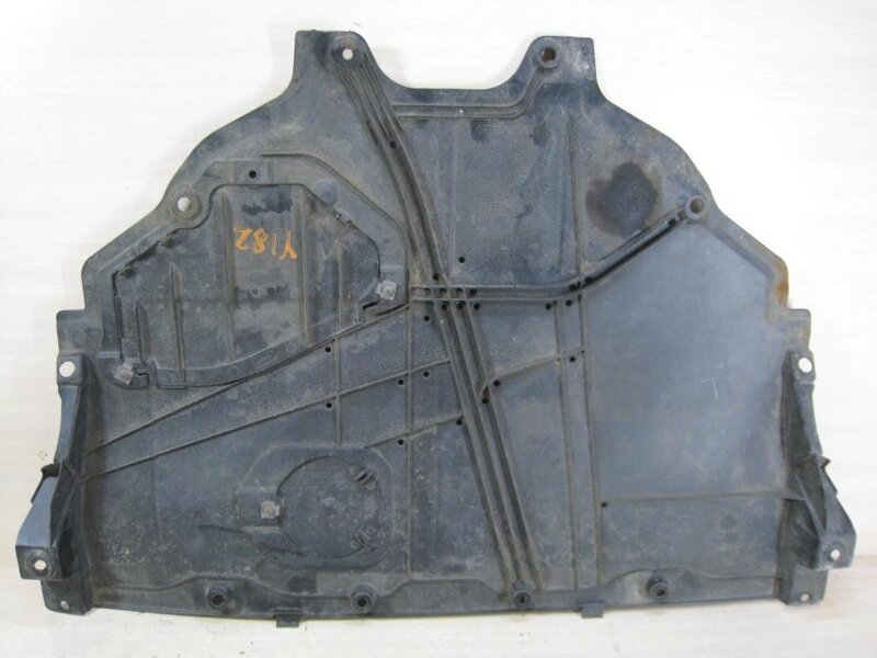 zashchita-dvigatelya-plastik-