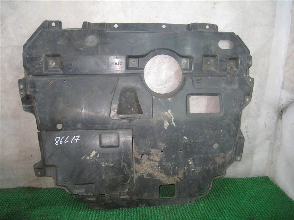 Защита двигателя пластик для Toyota Avensis T27 5141002170 от компании Авторазбор Моторист-НН - фото 1