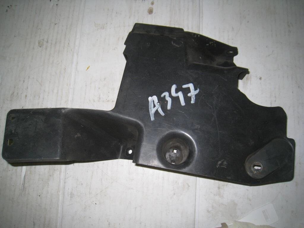 Защита троса ручника правая для Mazda 3 (BK) BP4K56171C от компании Авторазбор Моторист-НН - фото 1