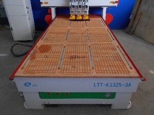 Фрезерный станок с ЧПУ LTT-K1325-3А