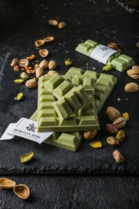 Шоколад со вкусом фисташки 100 гр