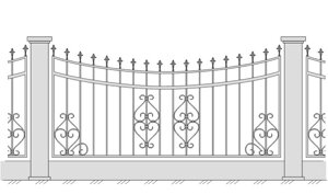 Кованое ограждение с вертикальными элементами с оформлением верхнего края-стрелой, 4 завитые узора в секциях