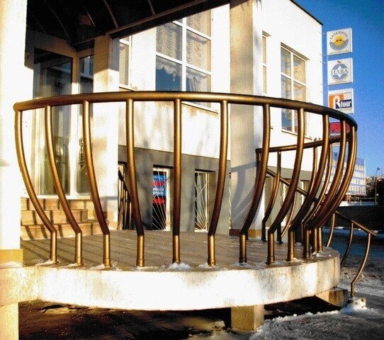 Кованый балкон из круглых труб ##от компании## Ковка-Трейд - ##фото## 1