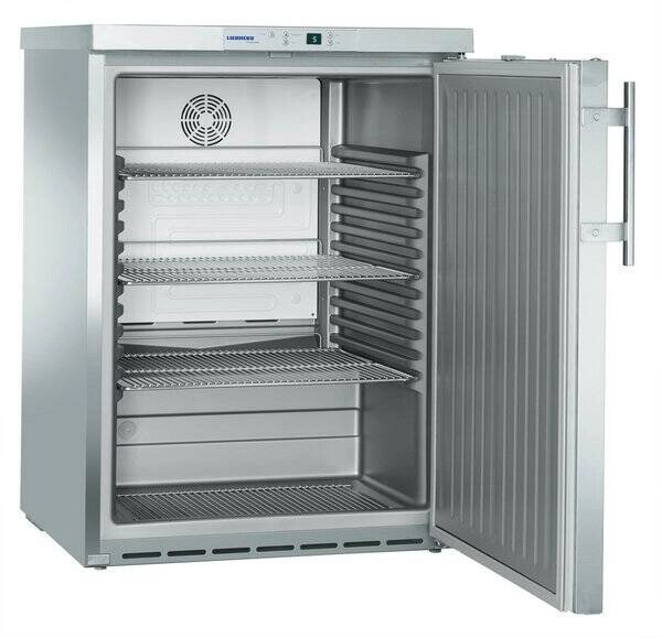 Холодильный шкаф т. м. Liebherr, модель FKUv 1660-24 001 от компании ООО «ФудПром» - фото 1