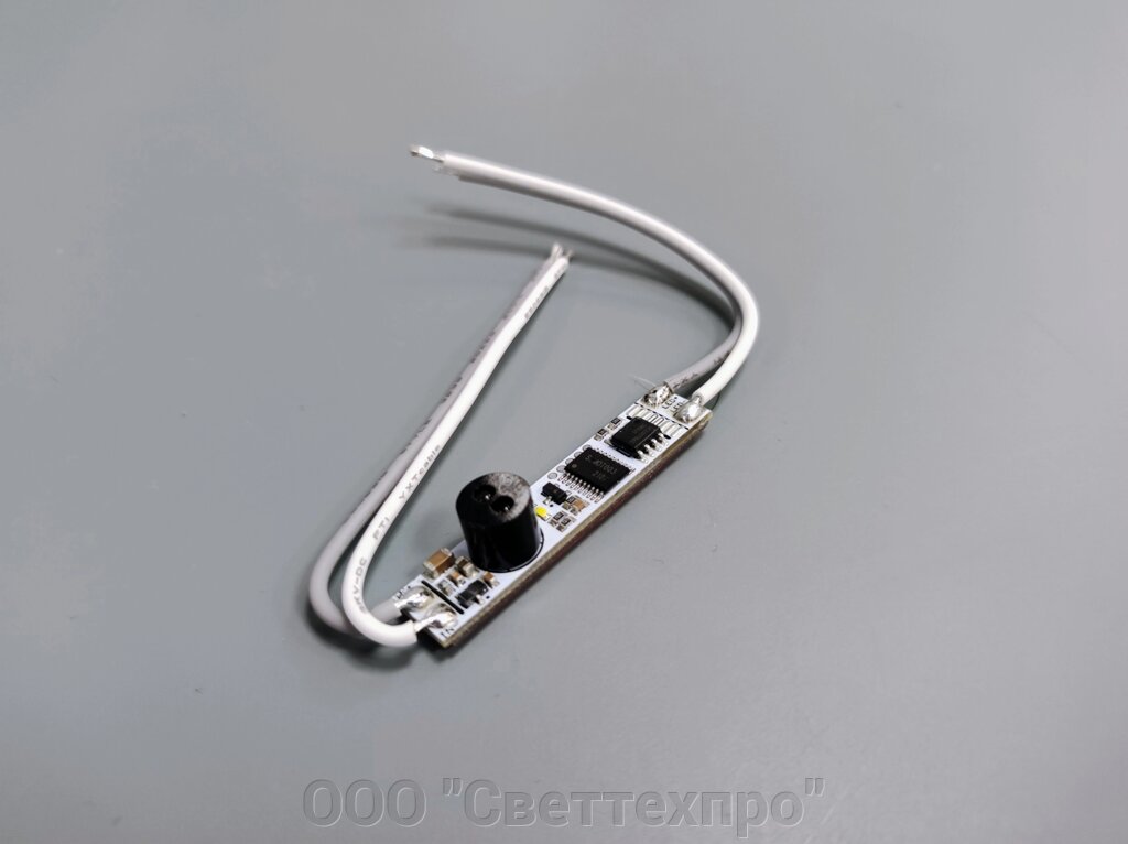 Сенсорный бесконтактный выключатель-диммер 8А от компании ООО "Светтехпро" - фото 1