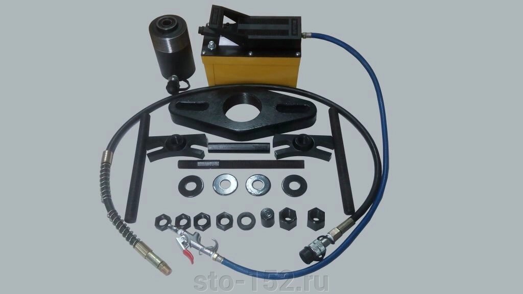 Пневмогидравлический съемник ступицы ТТН-21П от компании Дилер-НН - оборудование и инструмент для автосервиса и шиномонтажа - фото 1