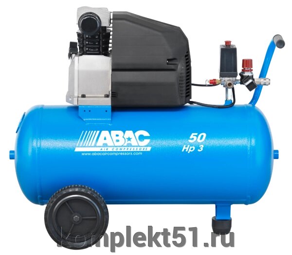 Поршневой компрессор ABAC Montecarlo L30P от компании Cпецкомплект - оборудование для автосервиса и шиномонтажа в Мурманске - фото 1