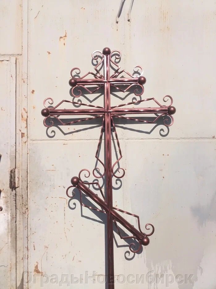 Крест кованый на могилку от компании ОградыНовосибирск - фото 1