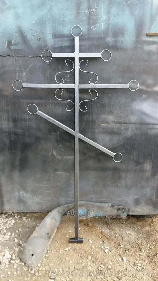 Крест на могилку железный от компании ОградыНовосибирск - фото 1