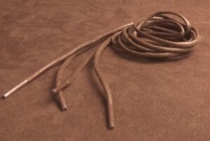 Шнурки круглые вощенные 3мм 120см коричневый