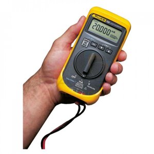 Калибратор Fluke 705