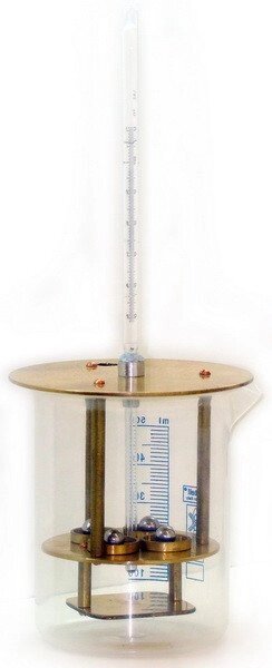 Прибор КИШ для определения температуры размягчения битумов по методу Кольцо и Шар с термометрами от компании ООО "АССЕРВИС" лабораторное оборудование и весы по низким ценам. - фото 1