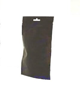 Бумажный пакет чёрный с замком с еврослотом без окна 120*210+(35+35) мм