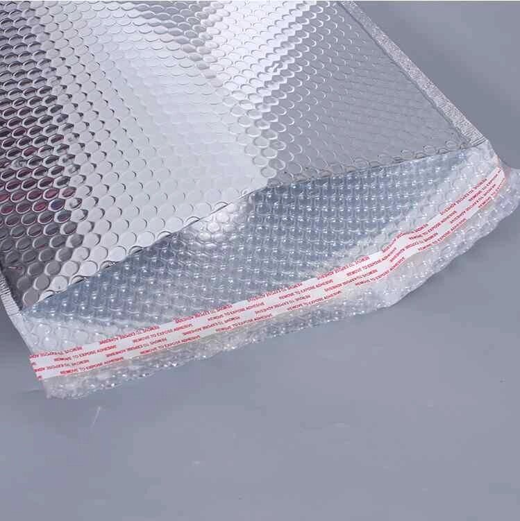 Пакет из пузырчатой пленки с клапаном 20х25 от компании LexxpacK - Магазин Упаковки - фото 1