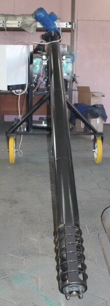 Наклонный мобильный весовой дозатор сыпучих продуктов от компании Агротехмаш-55 - фото 1