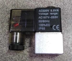 Реле давления безмаслянного компрессора 010434(AC220V5.5V)