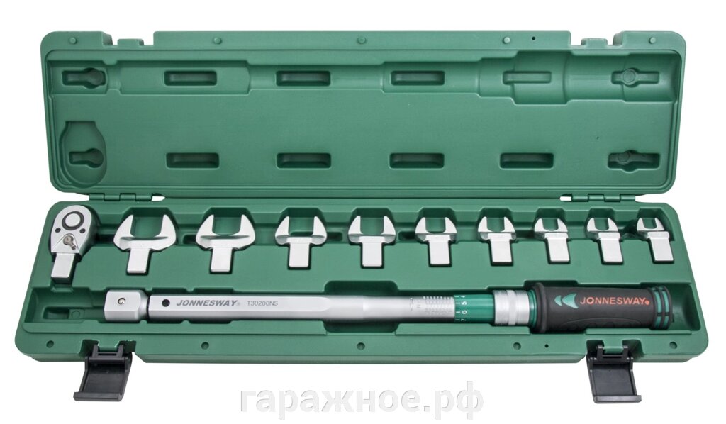 Ключ динамометрический 1/2"DR  40-200 Нм. со сменными рожковыми насадками 13-30 мм  и приводом в наборе, 11 предметов от компании ООО "Евростор" - фото 1