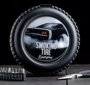 Набор инструментов в колесе Smoking tire в Москве от компании CountryGifts