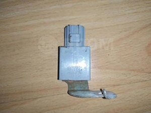 Конденсатор 9098004196 Toyota Corolla 150 Тойота Королла 150