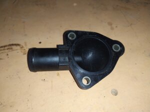Корпус термостата 130499F600 Nissan Almera N16 Ниссан Альмера Н16