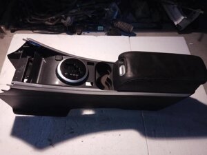 Консоль центральная с подлокотником Mazda CX-7 Мазда СХ7