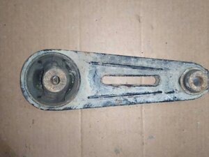 Подушка двигателя задняя (1) 11360JD000 Nissan Qashqai J10 Ниссан Кашкай