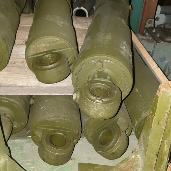 Гидроамортизатор 765-32-сб116 БМП, ГПЛ-520. Цена 35000 руб, купить в ...