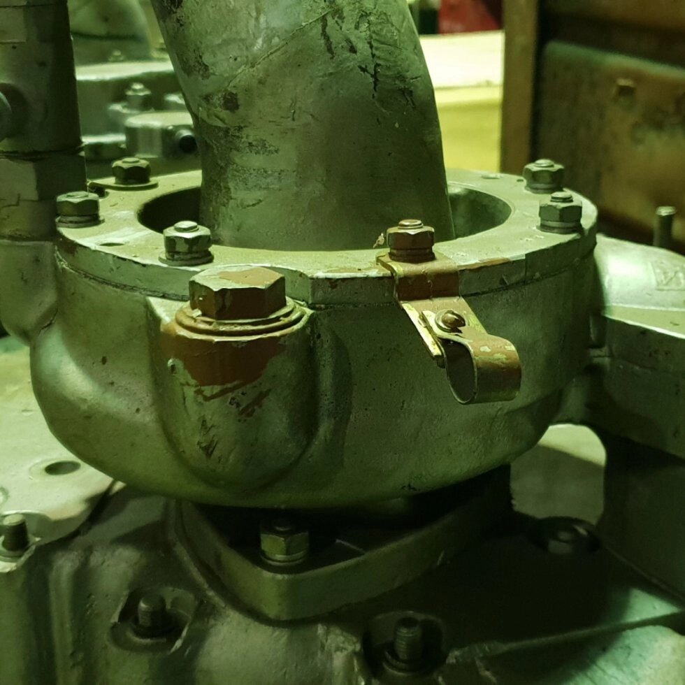 Насос водяной на двигатель 8ДМ21( 0360-44-000-5, 0330-44-000-6). Цена ...