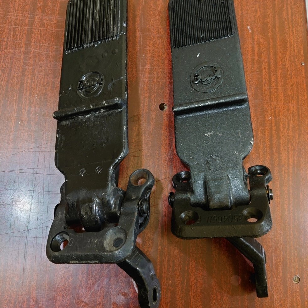 Педаль ножного тормоза  в сборе на автомобиль Зил-130  (130-3504010-А) от компании Тех-Деталь96 - фото 1
