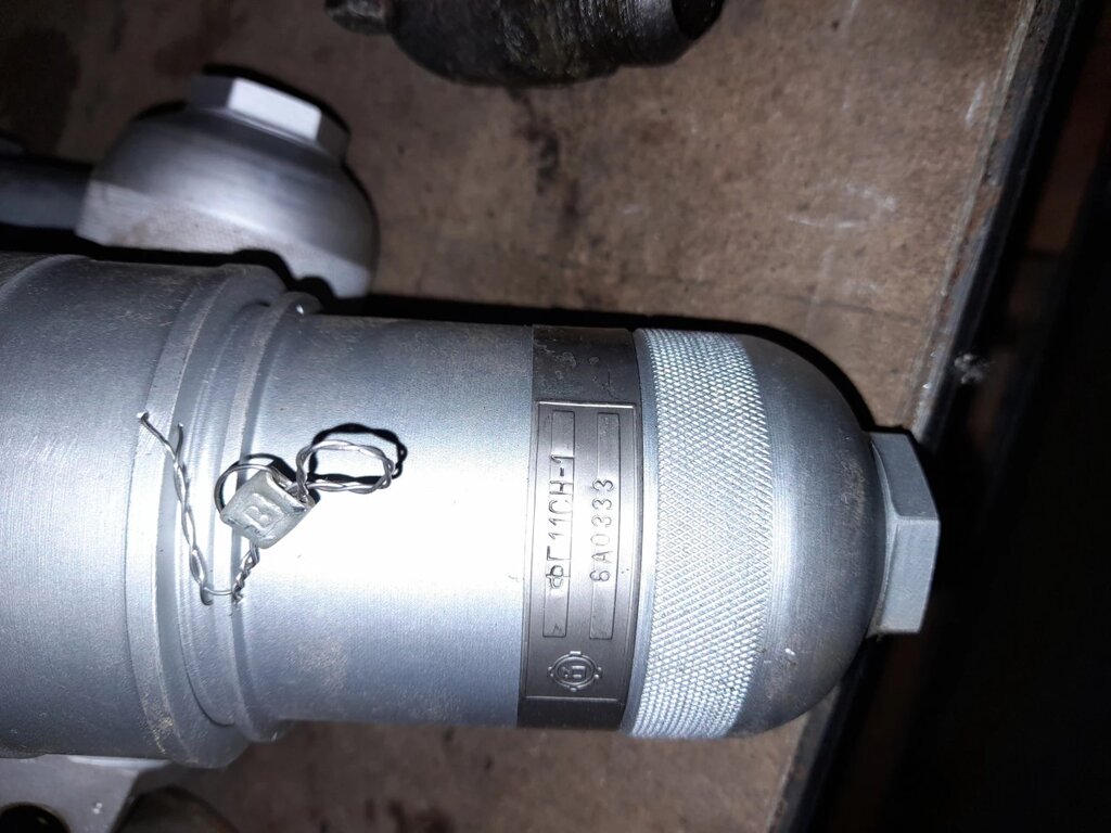 Lk-11 ch № 723, коричневое кресло. 11 сн. Фг11сн-1. Нож сн - 19. Нож сн кнауф.