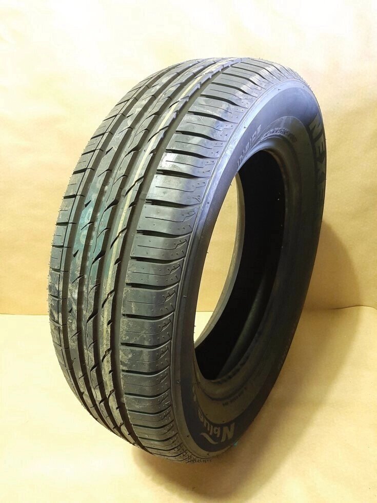 Шина Nexen NBlue HD Plus 215/60 R16 95H от компании Тех-Деталь96 - фото 1