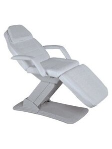 Кресло с электроприводом: регулировка спинки, высоты и секции под ноги производится при помощи трех электромот