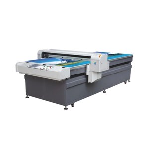 Широкоформатный планшетный принтер FSUV-6012