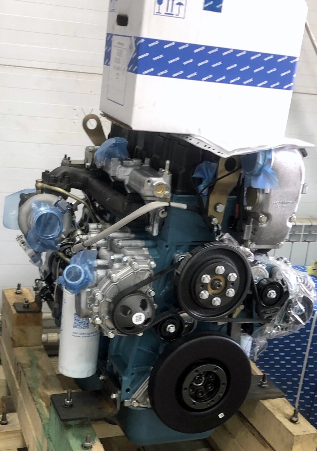 Двигатель Euro-5 с турбонаддувом ЯМЗ-53423-А41 от компании ООО  "ДИЗЕЛЬ-НАВИГАТОР" - фото 1