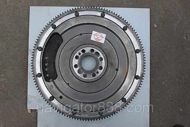 Маховик двигателя на Т-150 236Т-150-1005115. Цена 25000 руб