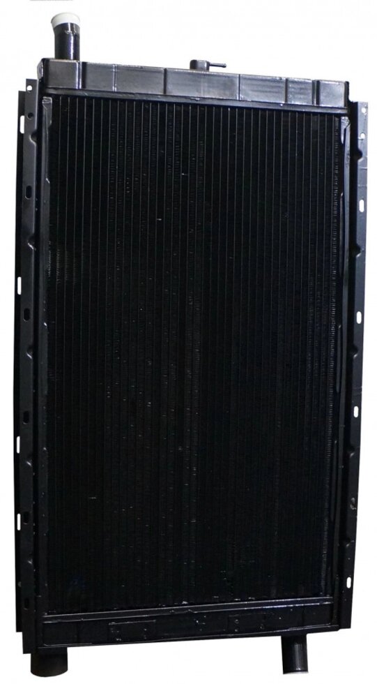 Радиатор охлаждения ИКАРУС 4-х рядный Р44080-1301010 от компании ООО  "ДИЗЕЛЬ-НАВИГАТОР" - фото 1