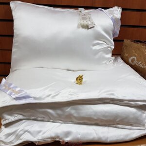 Kingsilk Luxury 200х220 всесезонное одеяло белое шелк в шелке 0,9 кг в Москве от компании Интернет-магазин "Тапочки с задником"