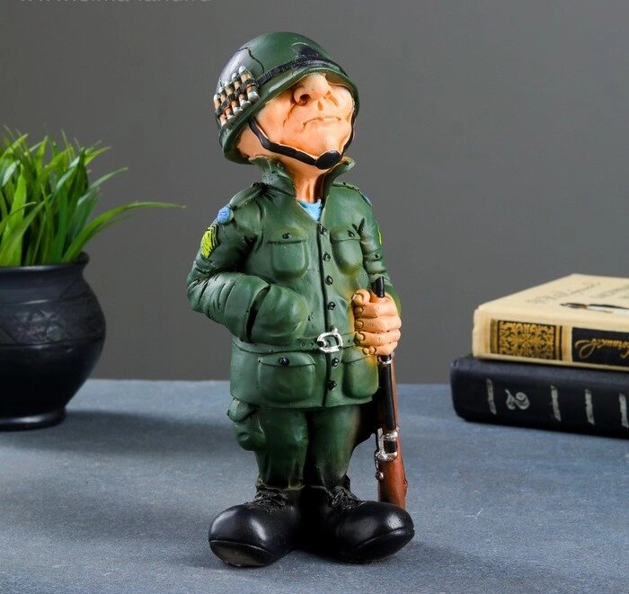 Копилка "Солдат" 9х8х23 см от компании Магазин сувениров и подарков "Особый Случай" в Челябинске - фото 1