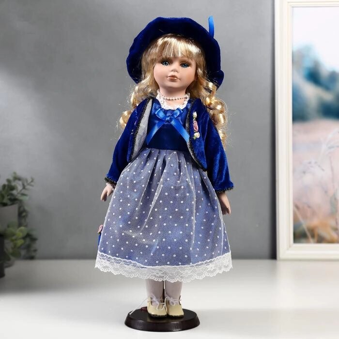Кукла коллекционная керамика "Женя в синем платье и бархатном пиджаке" 40 см от компании Магазин сувениров и подарков "Особый Случай" в Челябинске - фото 1