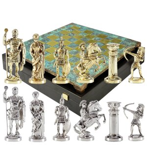 Шахматный набор "Античные войны" (патинрован. мет. доска 28х28, дер. короб, фигуры золото/серебро)