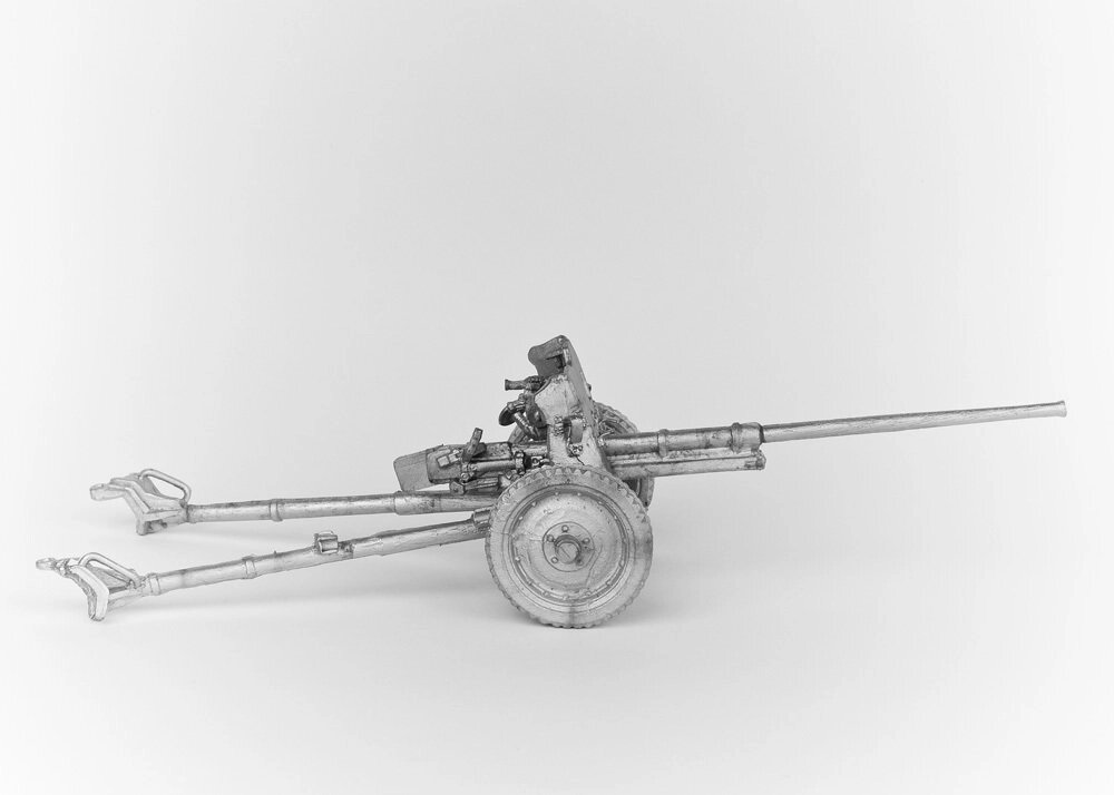 Проитвотанковая пушка 45 мм, образца 1942 г. - фото