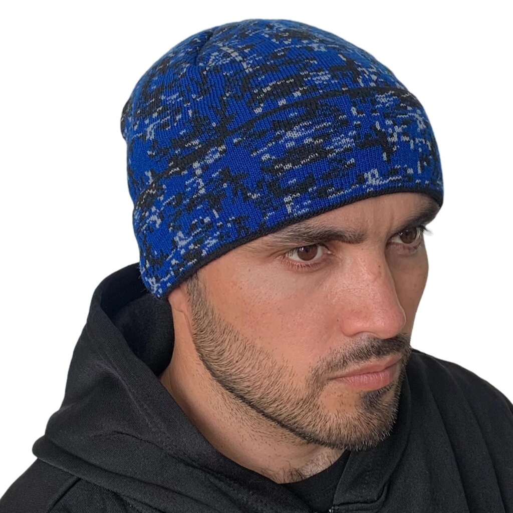Тёмно-синяя мужская шапка с оригинальным рисунком от компании Магазин сувениров и подарков "Особый Случай" в Челябинске - фото 1