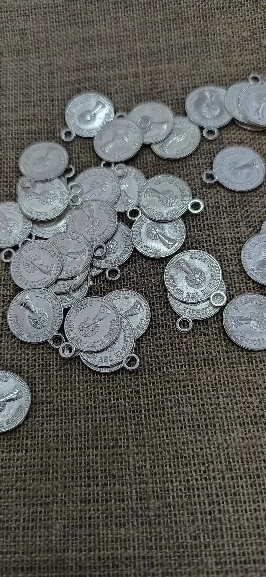 Монисты (монетки пришивные) россыпью d-15мм (серебро) от компании Магазин ШвейМаг - фото 1