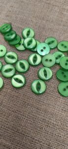 Пуговицы халатные пластик, 2 прокола, d-13мм (зеленые)