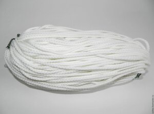 Шнур полиэфирный d-4мм (белый)