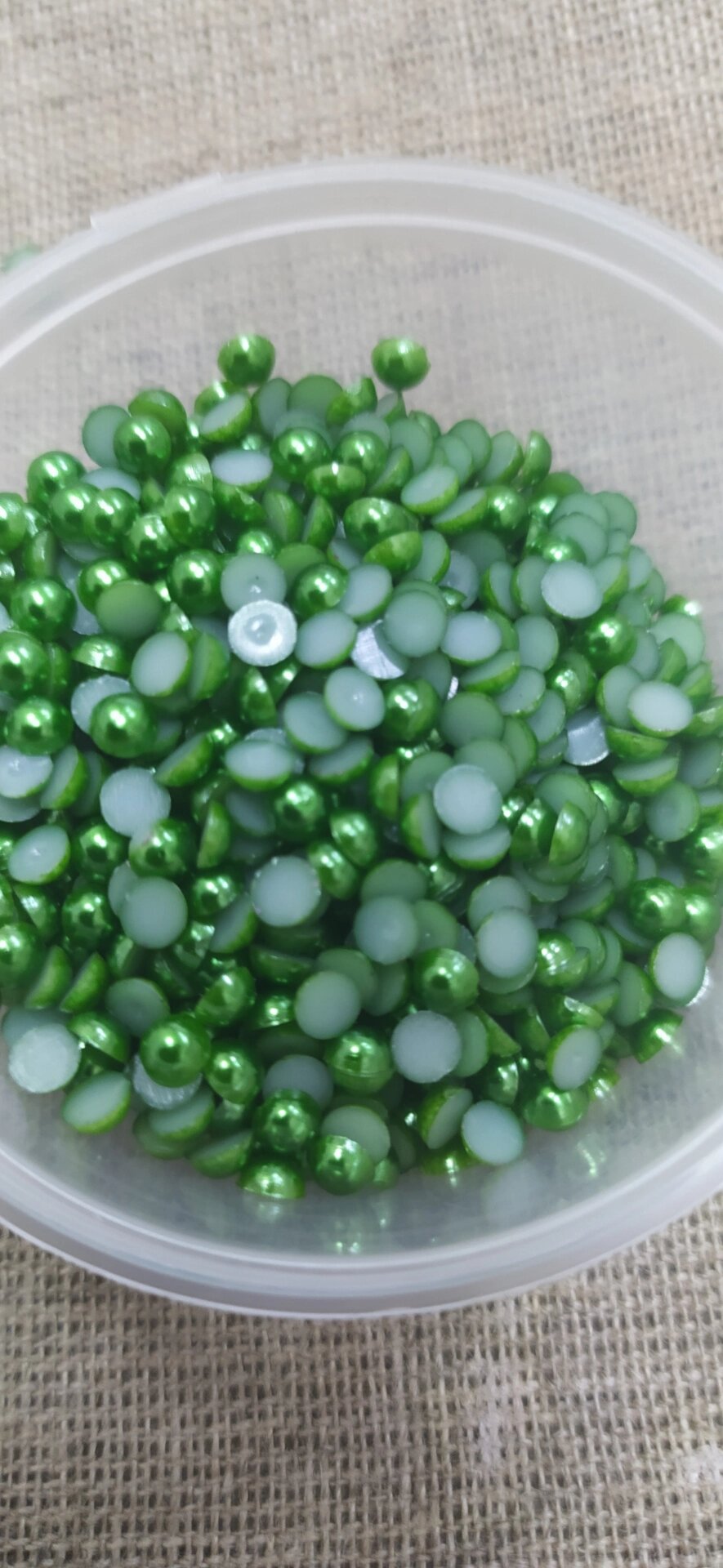 Поулубусины клеевые 6мм,100гр (зеленый) от компании Магазин ШвейМаг - фото 1