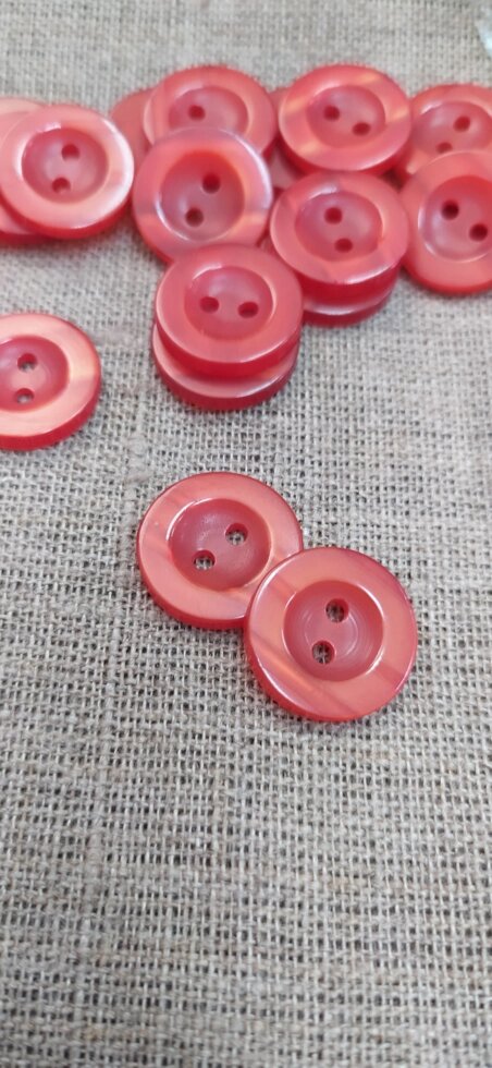 Пуговицы халатные пластик, 2 прокола, d-15мм (темно-красный) от компании Магазин ШвейМаг - фото 1