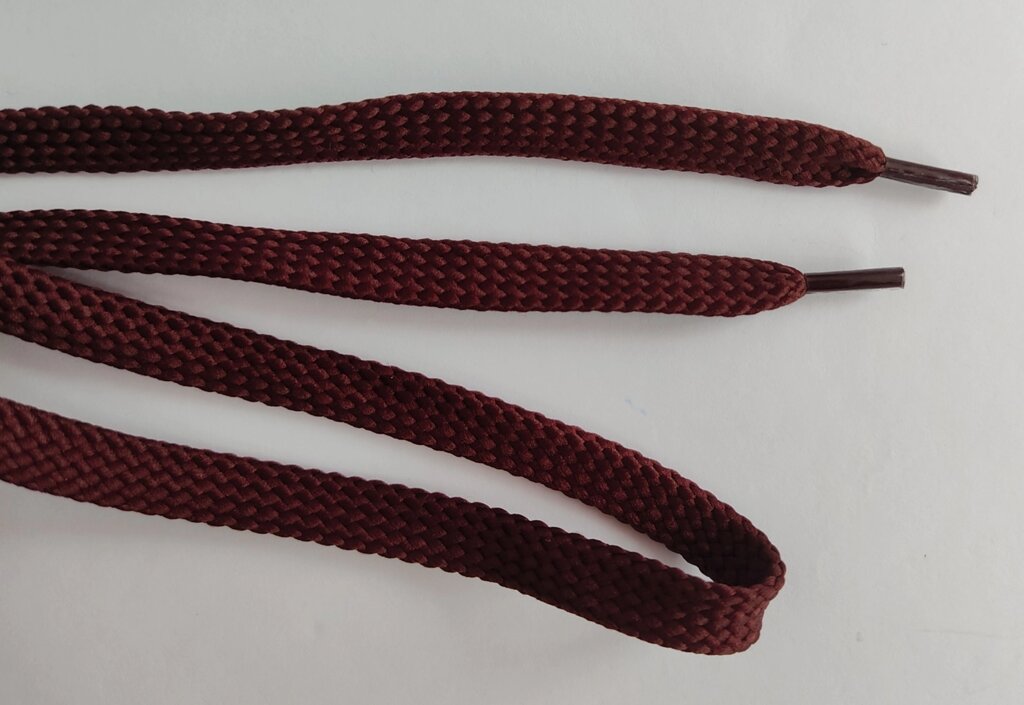 Шнурки плоские 1м (бордовый) от компании Магазин ШвейМаг - фото 1