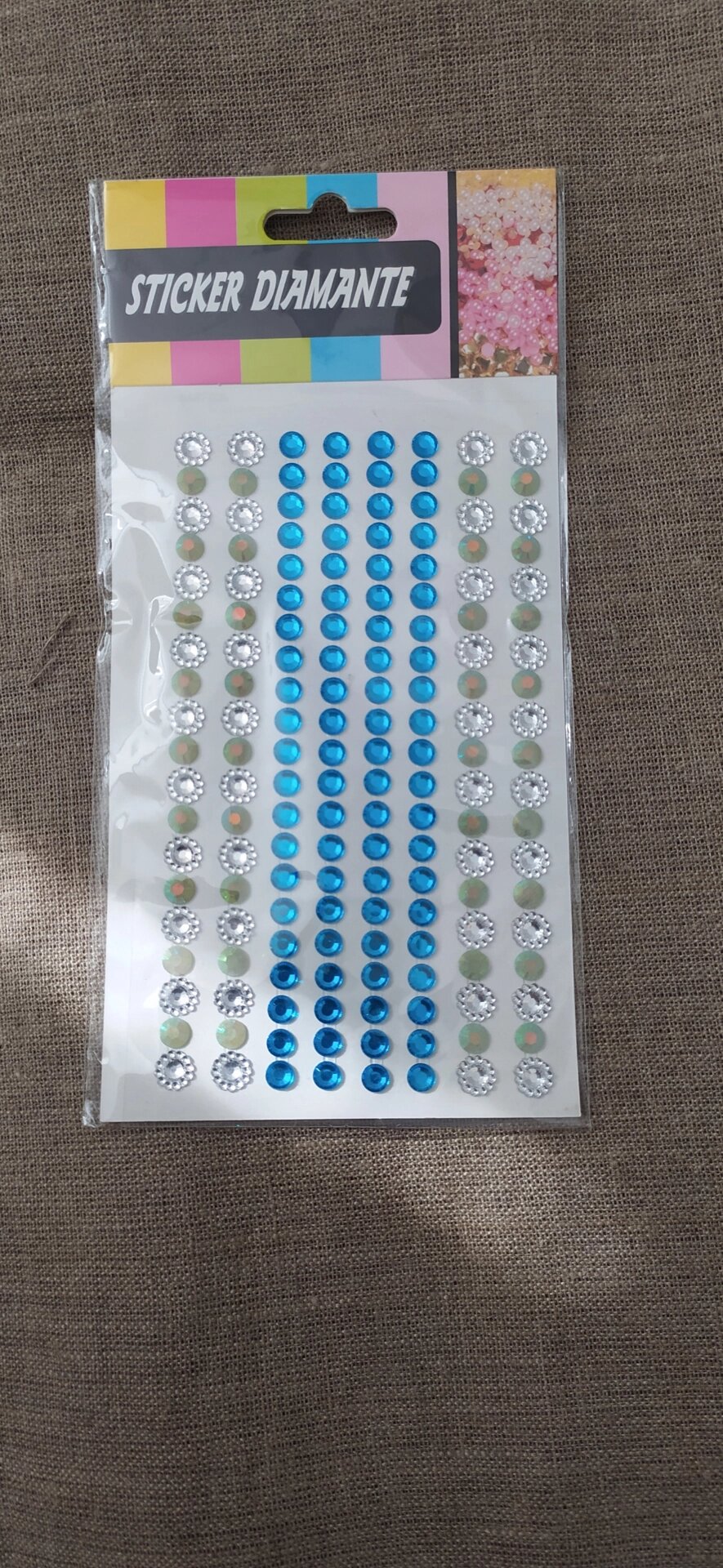 Стразы самоклеющиеся на листе 10/16см (бело-голубые) от компании Магазин ШвейМаг - фото 1